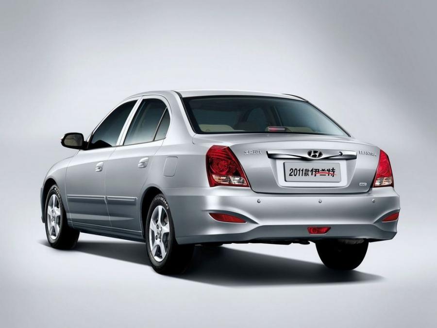  Hyundai Elantra 2010 года  (CN) (фото 4 из 9)